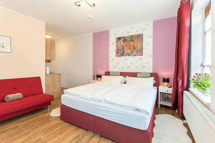 Ferienwohnung für 3 Personen, mit Garten und Terrasse in Freyburg (Unstrut)