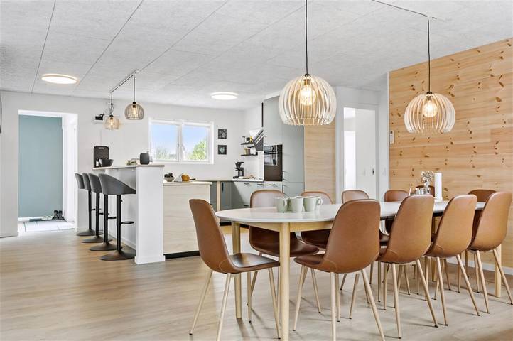 Ferienhaus für 12 Personen, mit Garten und Terrasse sowie Sauna in Bønnerup Strand - 2