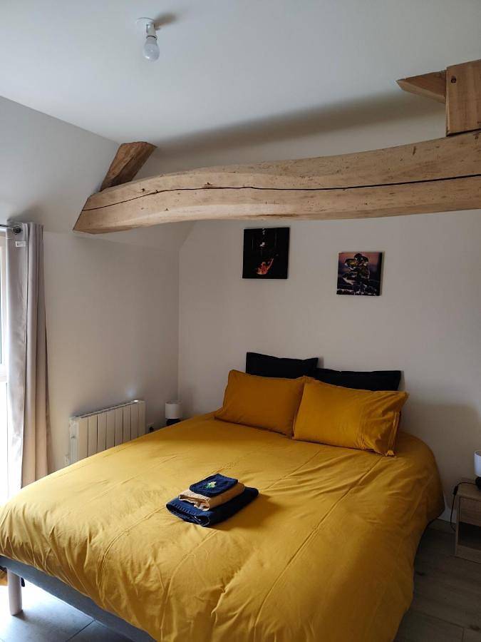 Location de vacances pour 8 personnes, avec jardin et piscine à Chablis - 3