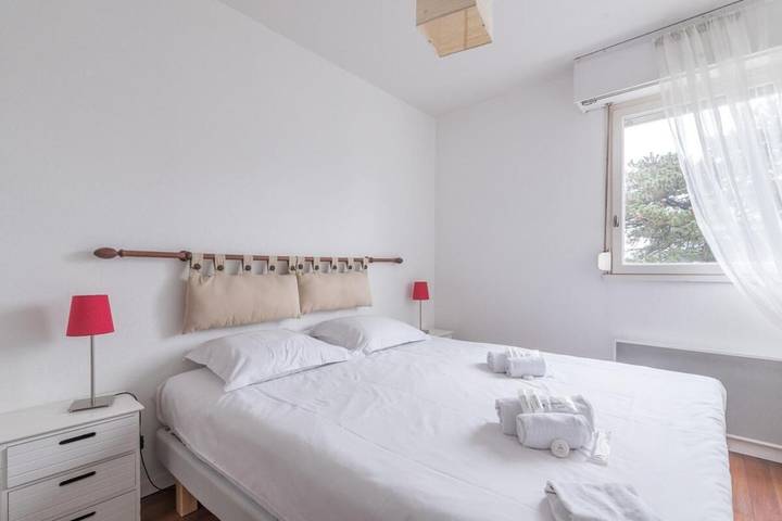 Gîte pour 4 personnes, avec balcon et vue dans Plage de La Source - 4