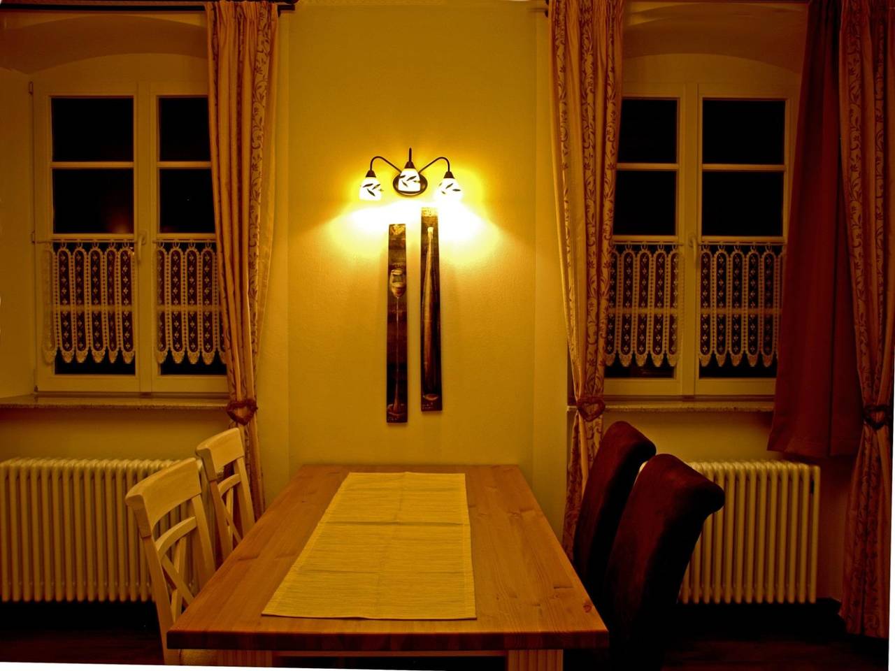 Ganze Ferienwohnung, Alte Burg Longuich - Riesling-Residenz in Longuich, Moseleifel