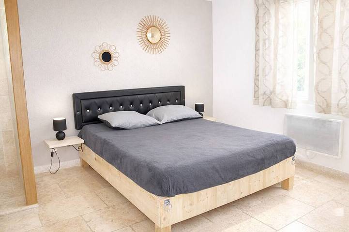 Villa pour 6 personnes, avec terrasse et jardin à Avignon - 2