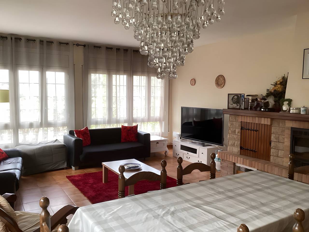 Holiday Home 'Alicia and Rudi's House' with Wi-Fi in Aiguaviva Parc, Vidreres