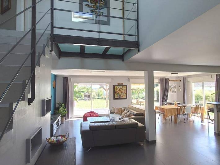 Location de vacances pour 10 personnes, avec vue ainsi que piscine et jardin, animaux acceptés dans Bray-en-Val - 2