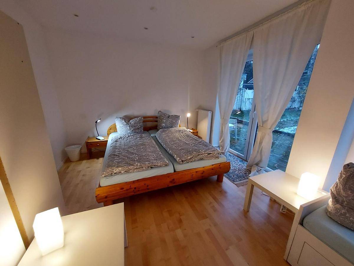 Ganze Wohnung, Gemütliches Gasthaus in Pinneberg, Kreis Pinneberg