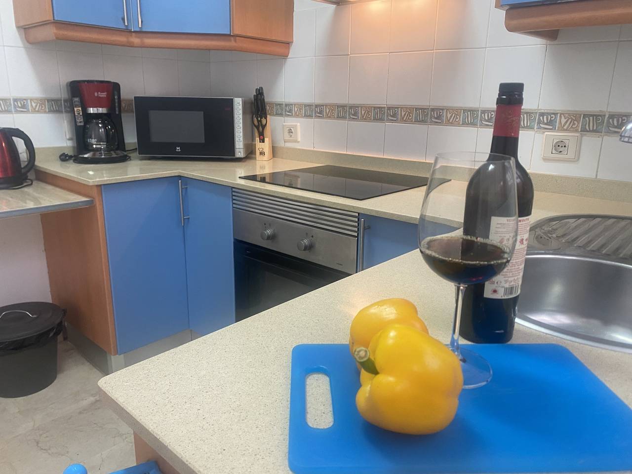 Ganze Wohnung, Modernes Einfamilienhaus über dem Schwimmbad in Puerto Rico (Gran Canaria), Gran Canaria Süd