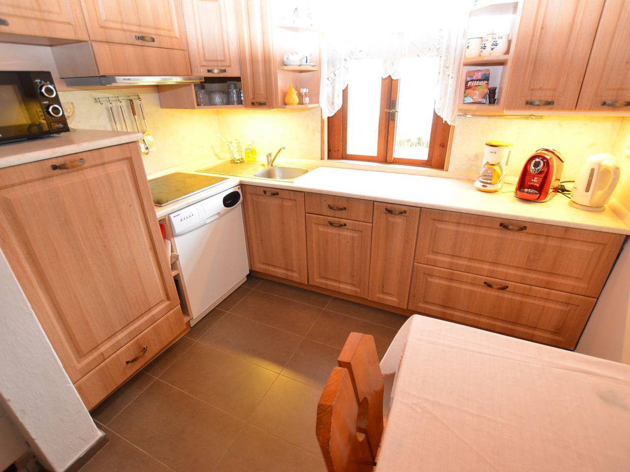 Ferienhaus im Wald mit privatem Pool in Petrohrad, Region Usti