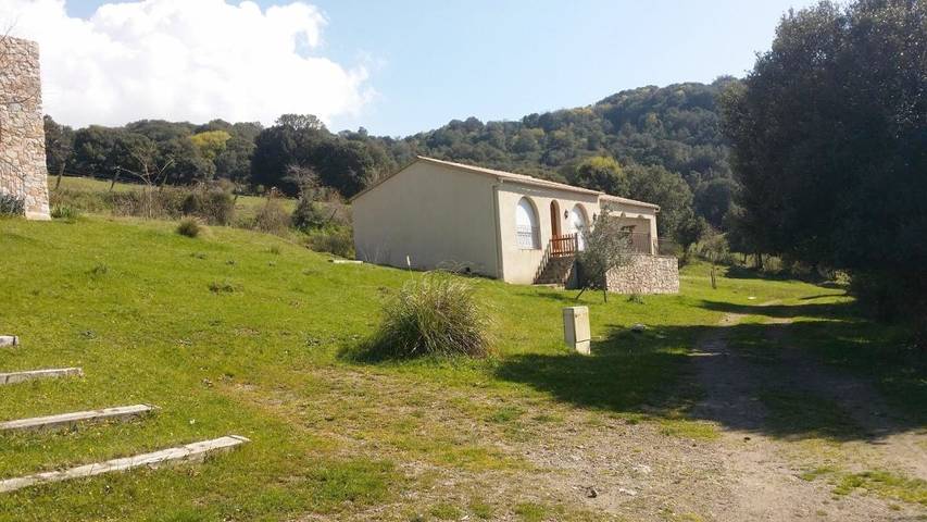 Location de vacances pour 5 personnes, avec vue et jardin, animaux acceptés à Pietralba - 3