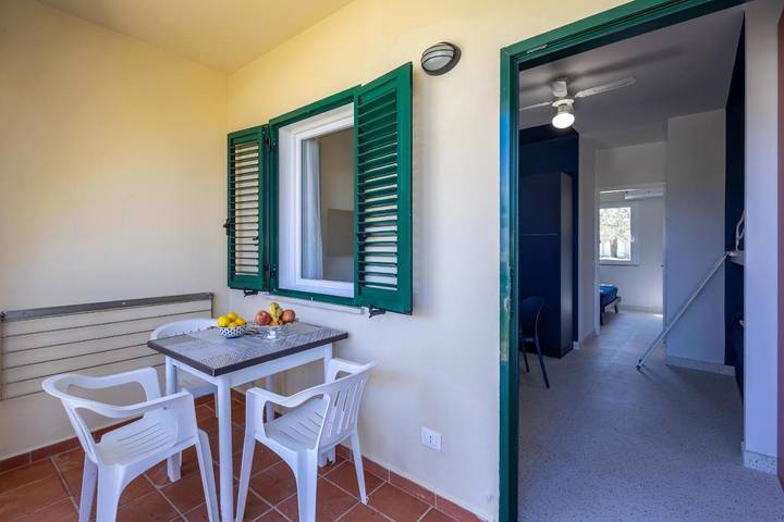 Bungalow für 4 Personen, mit Garten und Ausblick sowie Pool und Kinderpool, mit Haustier in den Abruzzen - 3
