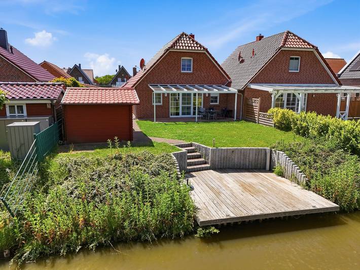 Ferienhaus für 4 Personen, mit Terrasse und Garten in Greetsiel