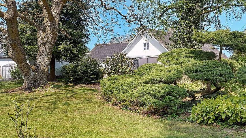 Ferienhaus für 13 Personen, mit Garten und Whirlpool auf Bornholm