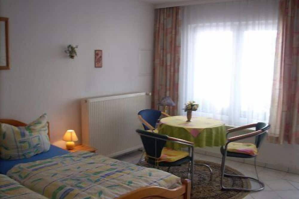 Gemütliche Ferienwohnung, strandnah, zentral, nahe Bahnhof  für 2 Personen in Rostock, Rostock und Umgebung