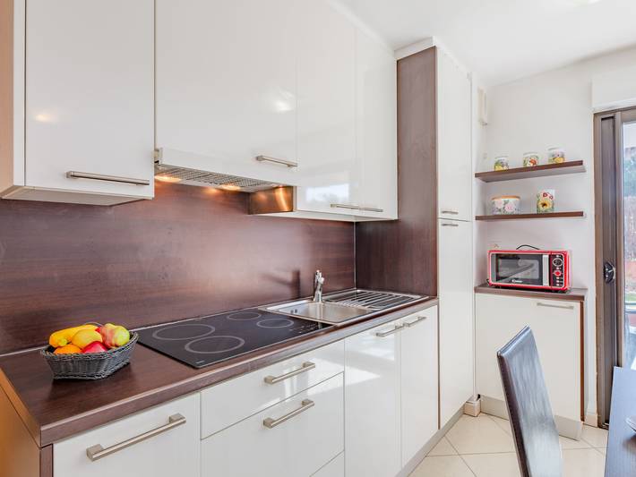 Gîte pour 4 personnes, avec terrasse à Fréjus - 2