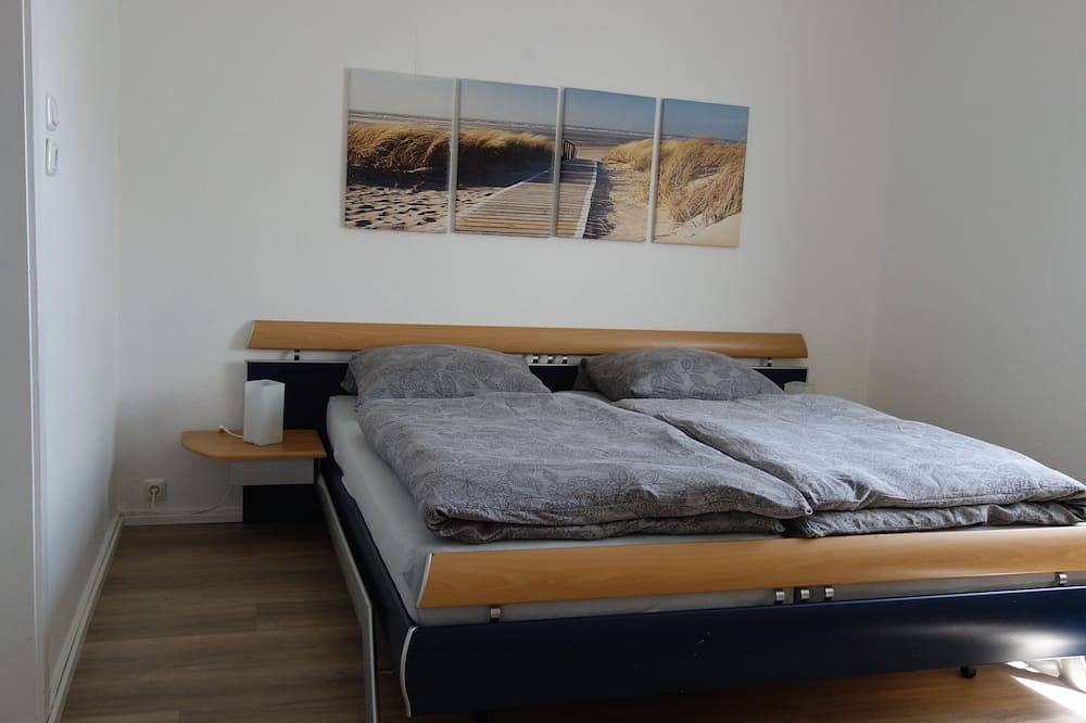 Ganze Wohnung, Große Ferienwohnung im wunderschönen Havelland am Rand von Berlin-Spandau in Schönwalde-Glien, Havelland