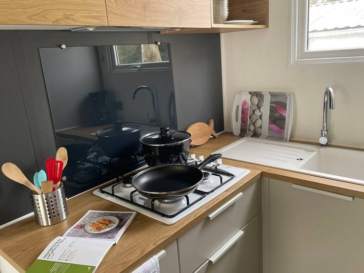 Camping pour 5 personnes, avec terrasse à Saint-Pierre-d'Oléron - 4