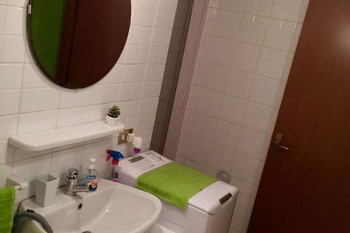 Ganze Wohnung, Short periods Reggio Emilia center in Reggio nell'Emilia, Reggio Emilia Provinz