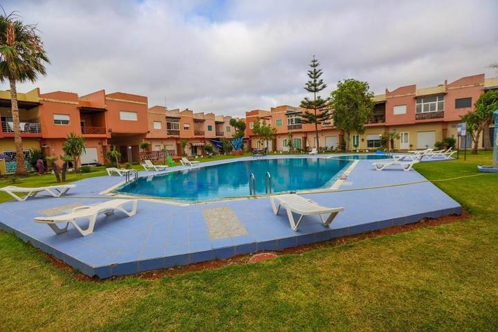 Villa für 8 Personen, mit Balkon und Pool sowie Garten - 1