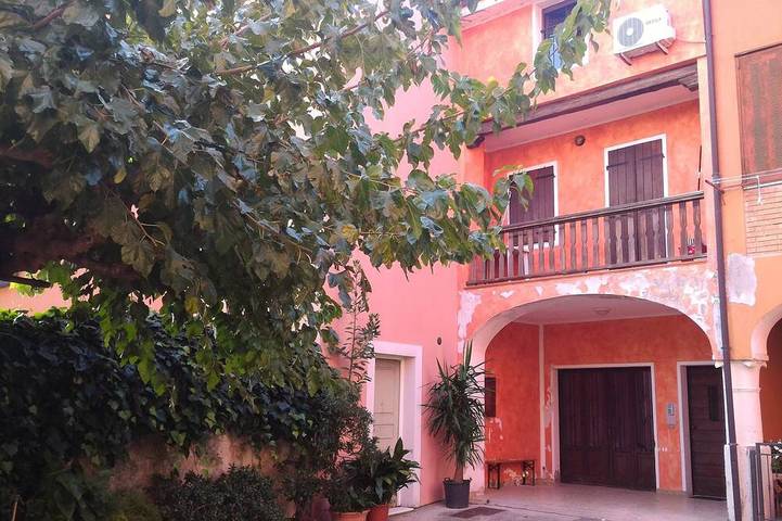 Vakantiehuis voor 2 personen, met balkon in Moniga del Garda