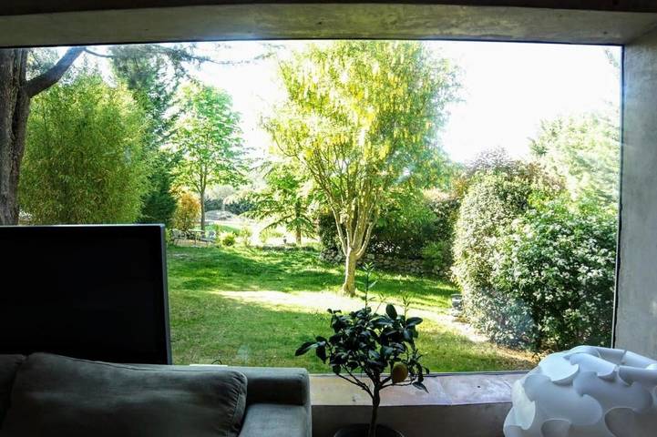 Location de vacances pour 12 personnes, avec piscine et jardin à Mimet - 4