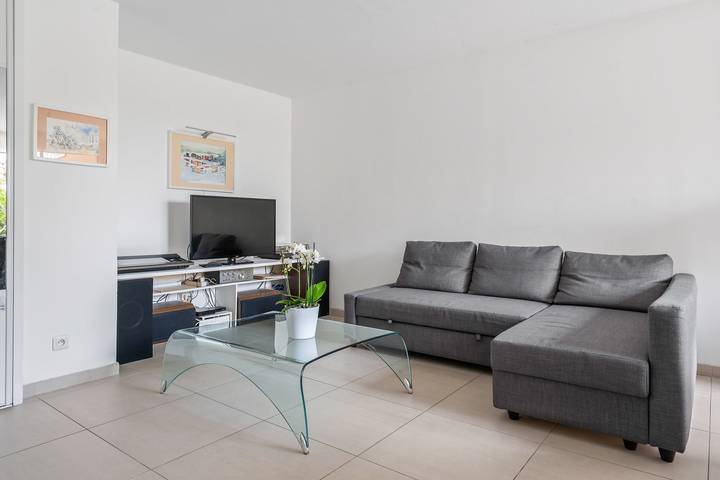 Apartamento entero, Apartamento 'Terraza de Malissol' con terraza privada, jardín privado y Wi-Fi in Vienne (Isère), Región de Vienne