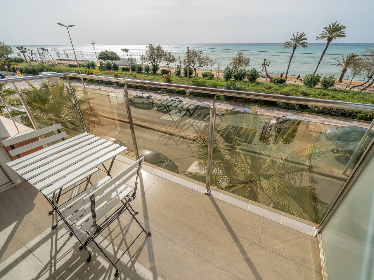 Entire apartment, Seaside apartment with Wi-Fi, air conditioning and parking in Pineda de Mar in Pineda de Mar, Costa del Maresme