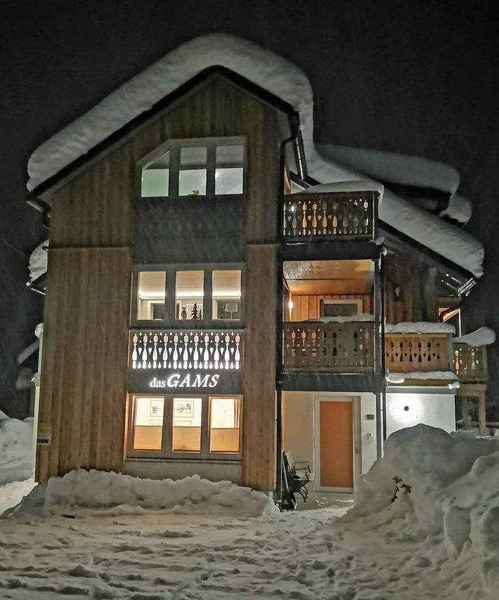 Ferienwohnung für 4 Personen, mit Pool und Sauna sowie Balkon - 1