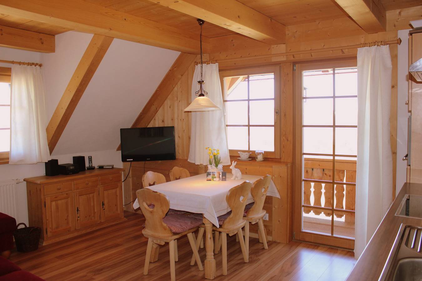 Apartamento entero, Apartamento 'Schauinsland' con vistas a la montaña, terraza privada y Wi-Fi in Suedlicher Schwarzwald, Hinterzarten