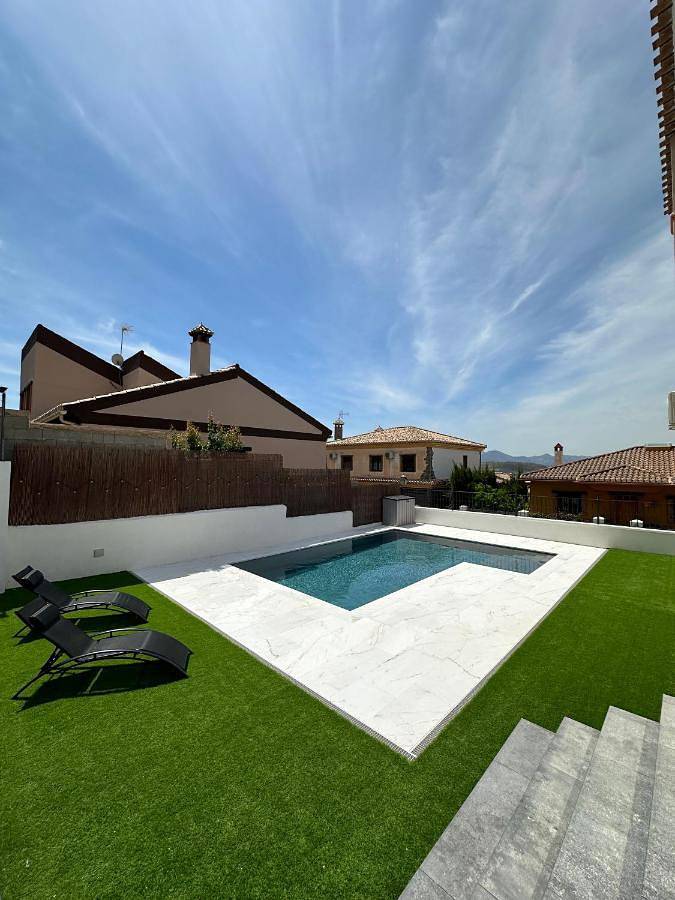 Appartement de vacances pour 8 personnes, avec piscine ainsi que jardin et vue - 1
