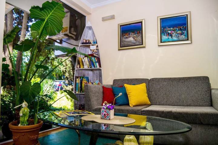 Maison d’hôte pour 3 personnes, avec vue et jardin