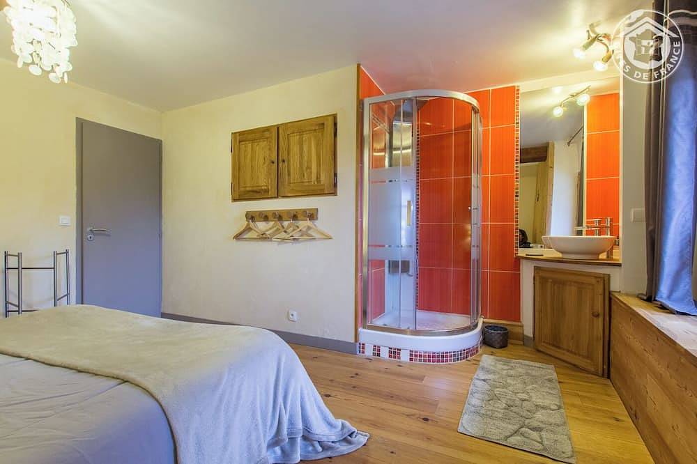 La Tarte Qui Flette - St-sulpice in Saint-Sulpice (Savoie), Chambéry region