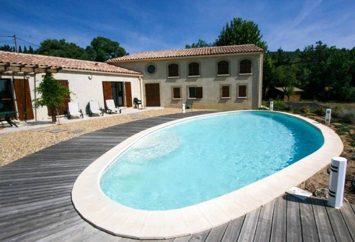 Location de vacances pour 10 personnes, avec Jardin et Piscine à Montouliers - 4
