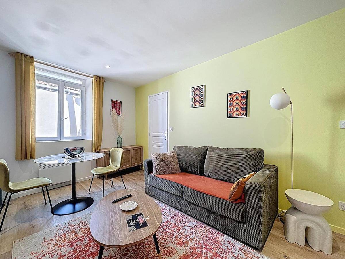 Appartement entier, Apartment in Aulnat, Région de Clermont-Ferrand