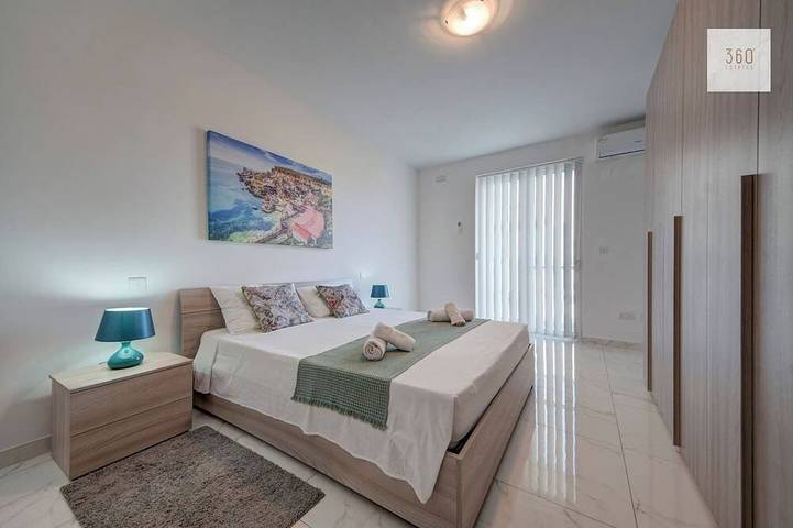 Ganze Wohnung, Charming Gozo Escape | Balcony • AC • Fast Wi-Fi in Marsalforn, Zebbug