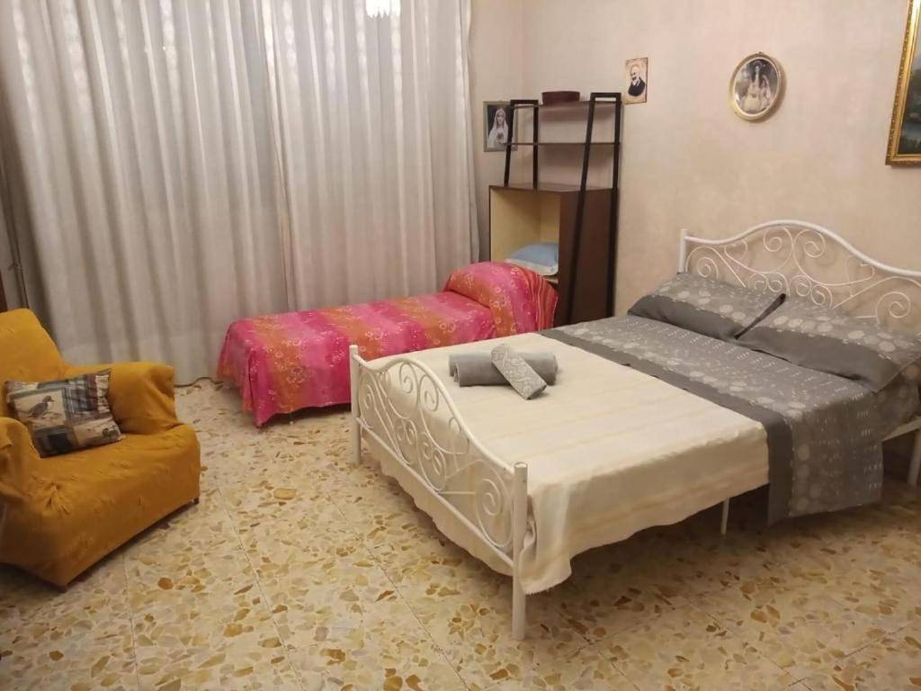 Double Room in Giarre, Catania e dintorni
