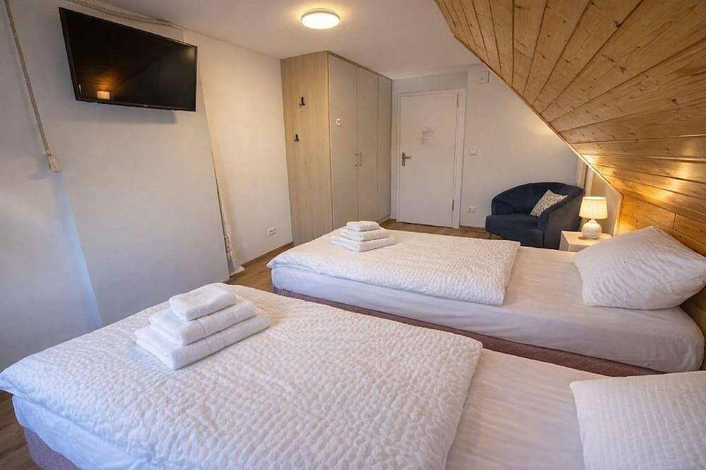 Appartement entier, Double room 1 with two single beds - Präkel vacation room in Kloster, Hiddensee