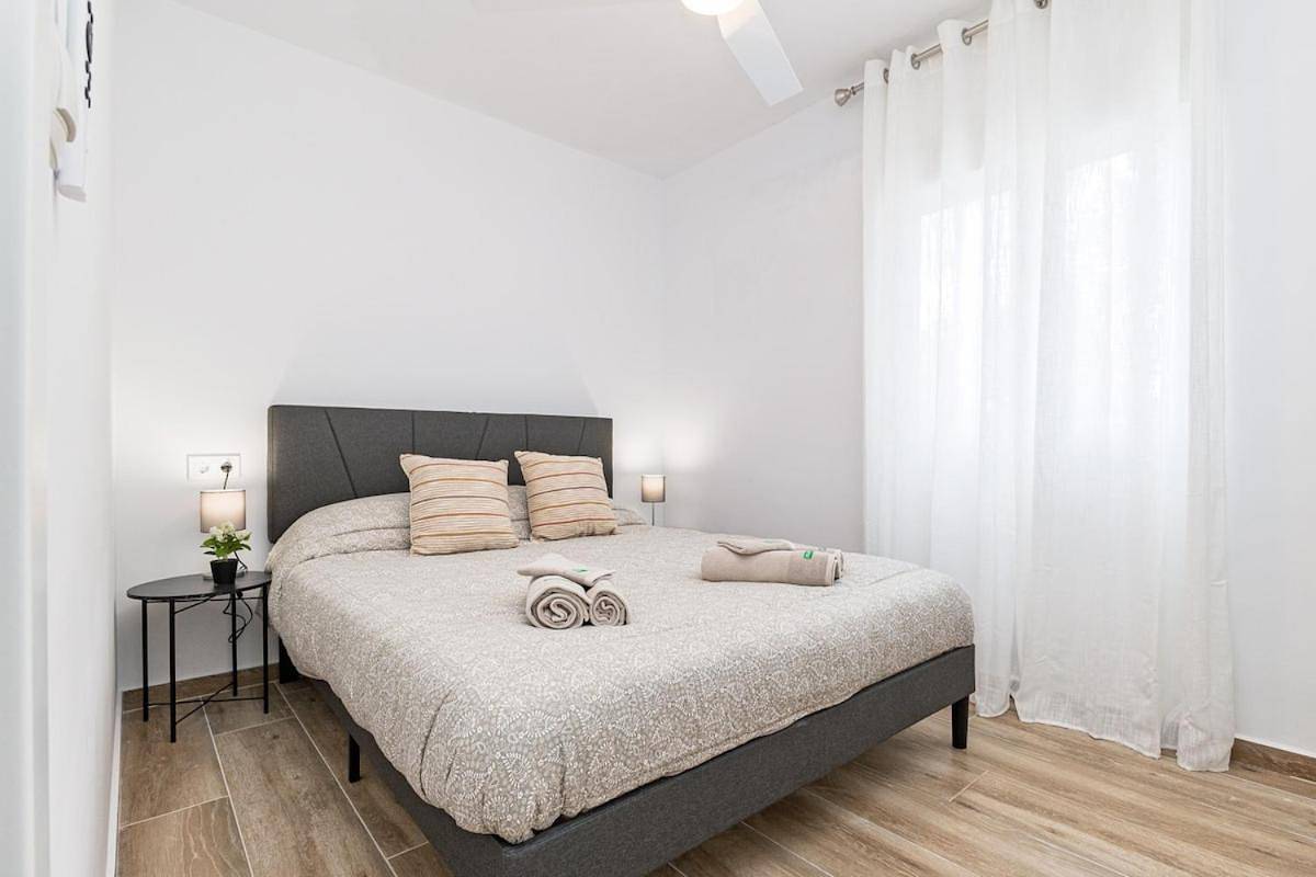 Apartamento entero, Cielito Lindo Tu hogar temporal con encanto in Torrent, Costa de Valencia