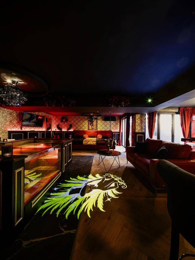 Gîte pour 4 personnes, avec Jacuzzi et Terrasse à Ettendorf (homonymie)