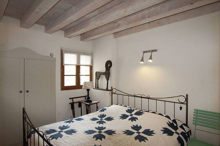 Gîte pour 5 personnes, avec piscine ainsi que jardin et terrasse à Roussines - 3