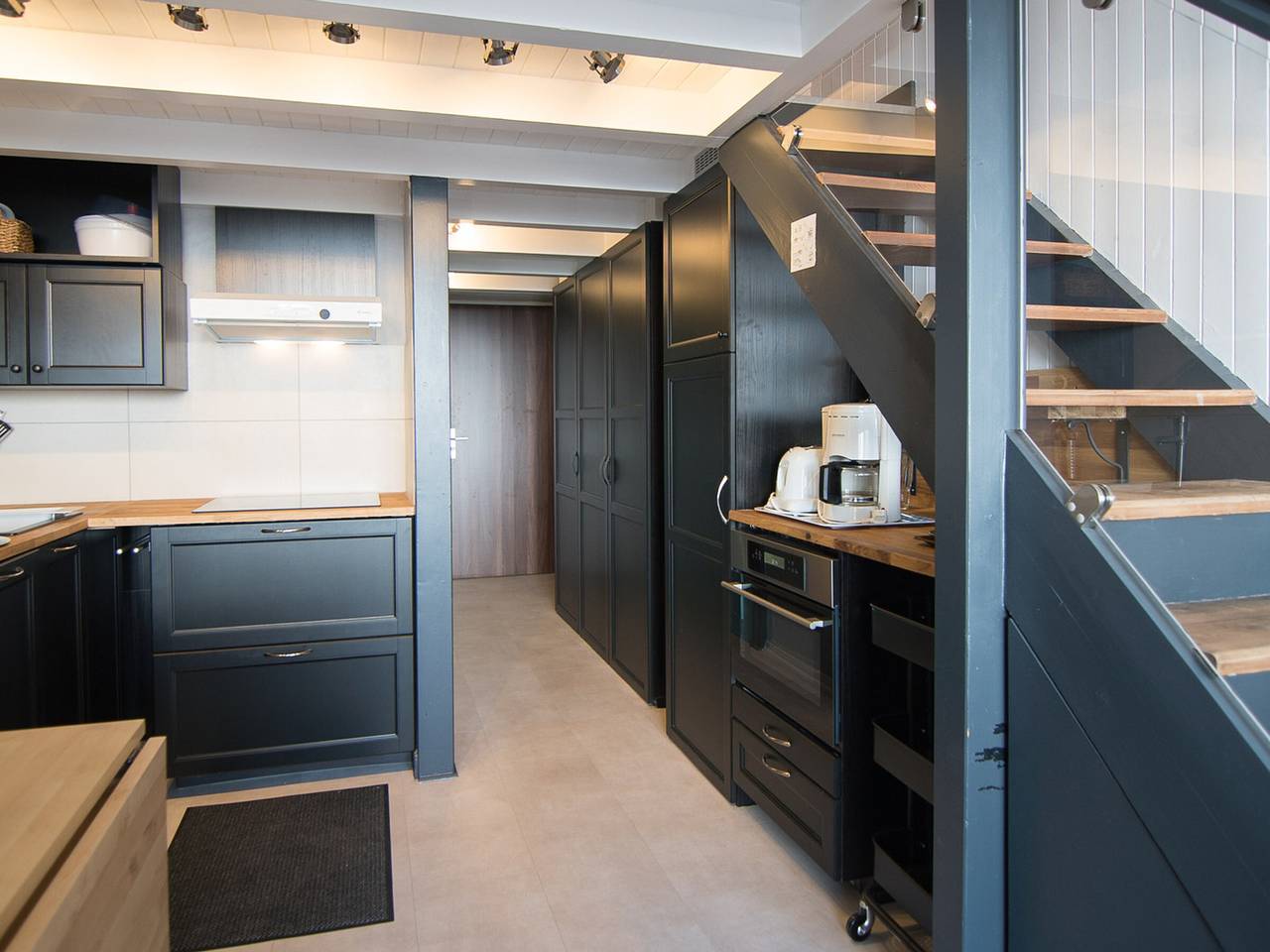 Appartement entier, Studio avec mezzanine, Tignes, 36m², wifi, proche pistes in Tignes, Massif de la Vanoise