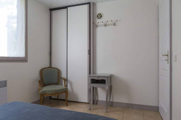 Gîte pour 4 personnes, avec Terrasse et Jardin dans Source du Lison - 4