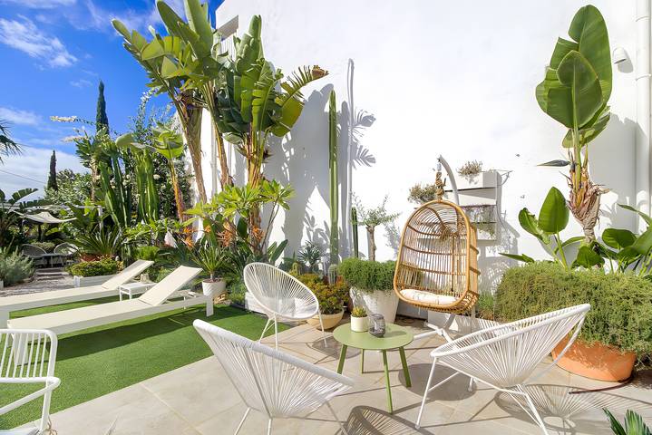 Villa Rafa avec piscine privée, jardin, Wi-Fi et climatisation. in Albufeira e Olhos de Água, District de Faro