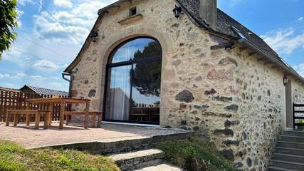 Gîte pour 9 personnes à Maleville