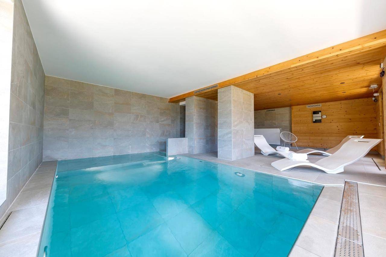 Hôtel pour 2 personnes avec terrasse in Plateau des Glières, Fillière