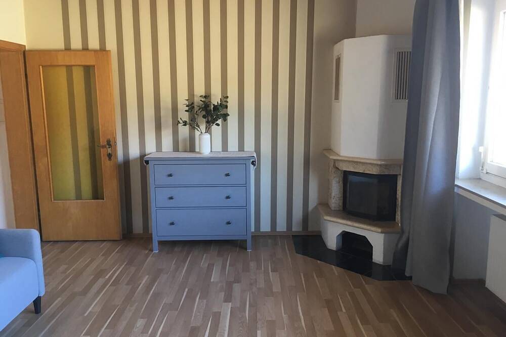 Apartamento inteiro, Ferienwohnung zur Emmer 45m2 in Emmerthal, Weser Hills