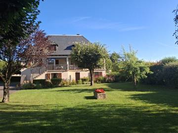 Gîte pour 3 personnes, avec jardin et terrasse, animaux acceptés dans l' Aveyron