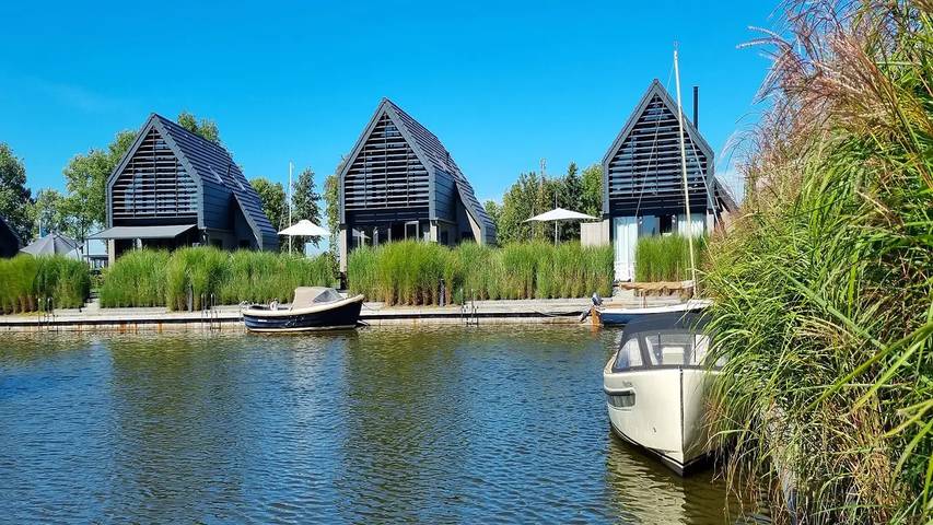 Ferienhaus für 9 Personen, mit Garten in Friesland