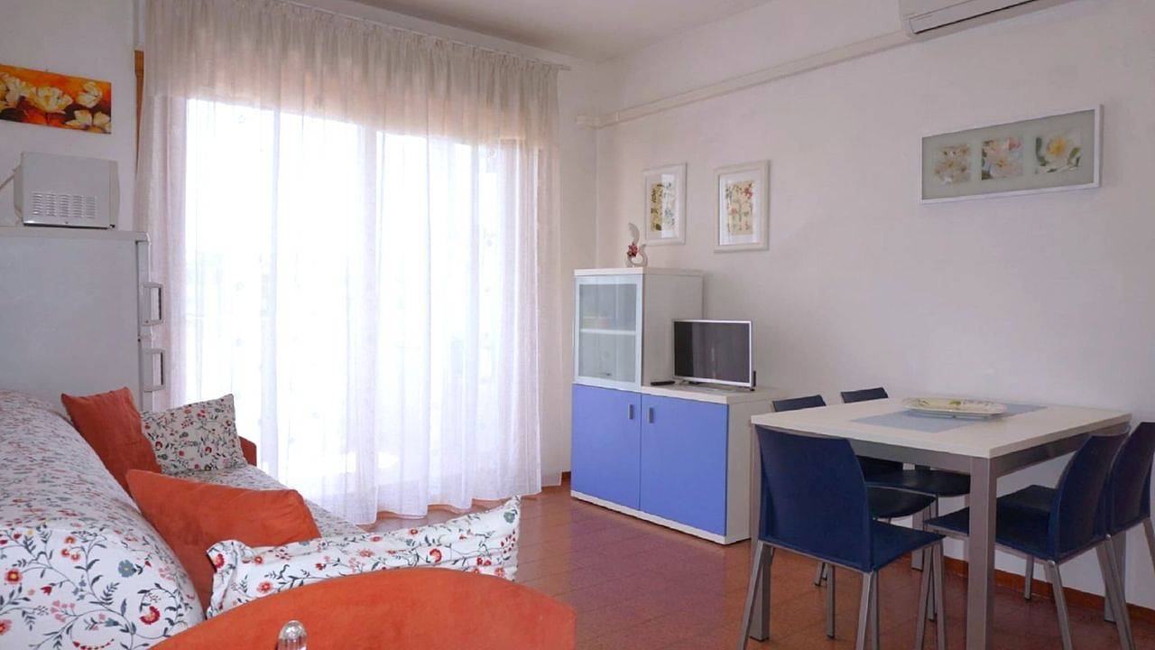 Appartamento intero, Appartamento vacanze per 5 persone con piscina in Porto Santa Margherita, Caorle