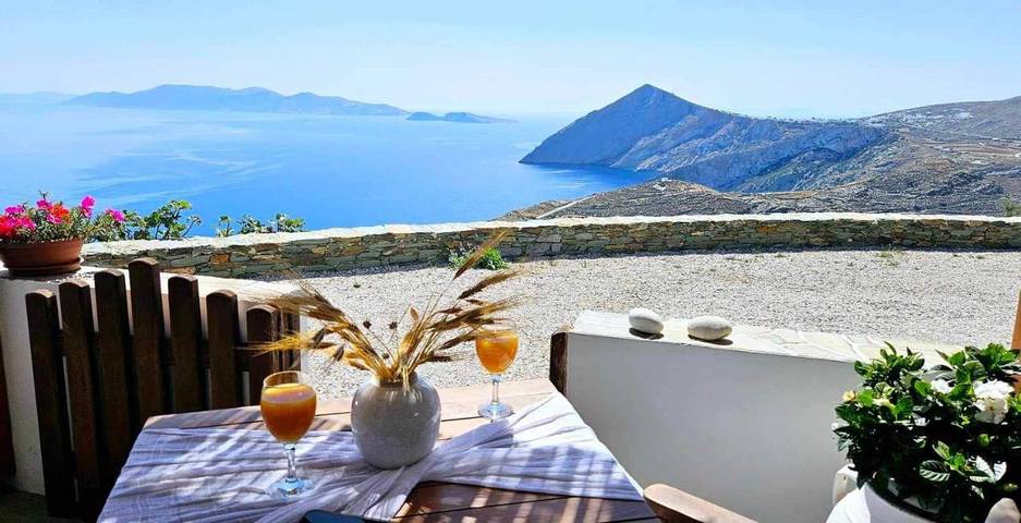 Gîte pour 3 personnes, avec vue et jardin dans Folégandros - 2