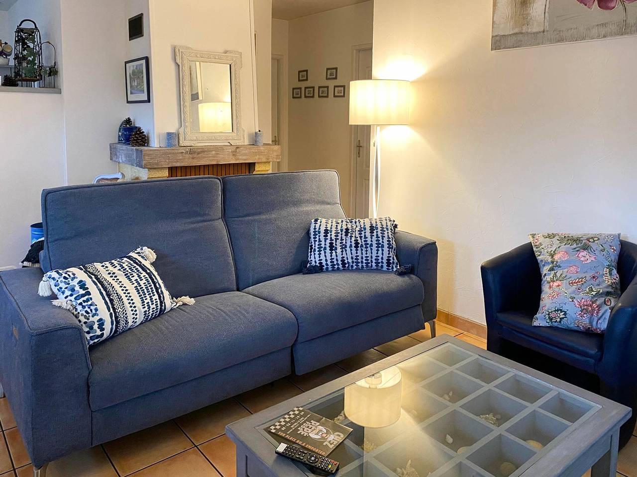 Belle Villa Moderne 3 Chambres - Proche Mer - Jardin et Parking in La Palmyre, Les Mathes