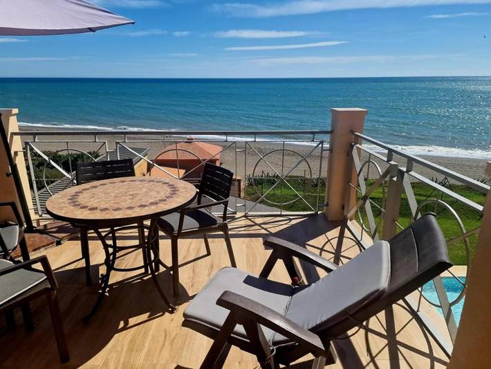 Appartement de vacances pour 4 personnes, avec vue ainsi que jardin et piscine - 1